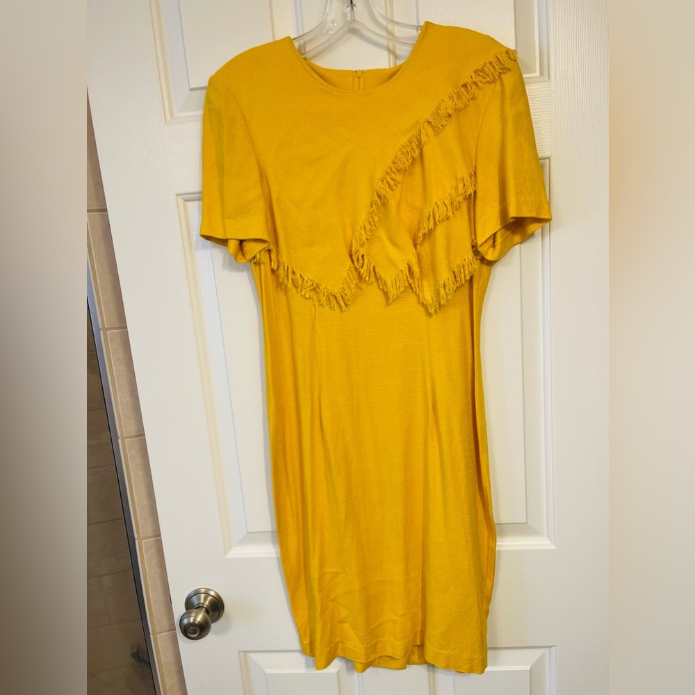 beautiful EXPO dress size 6